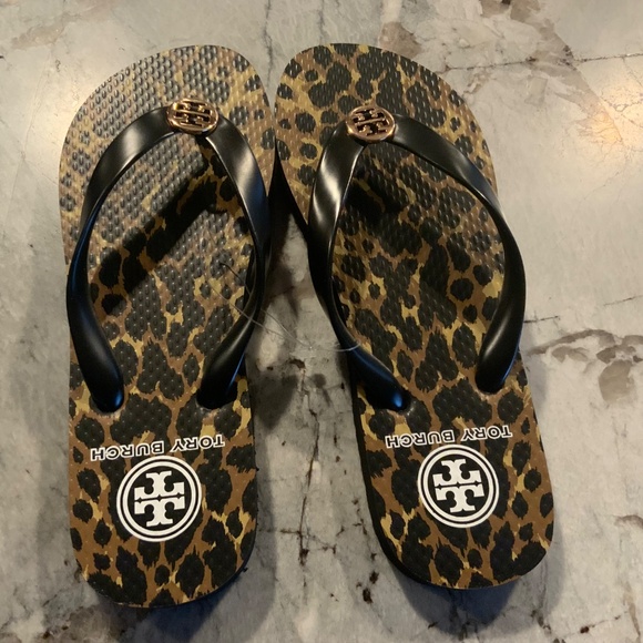 NWT Tory Burch Leopard Print Eva Sole Flip Flops Size 5 - Picture 1 of 8